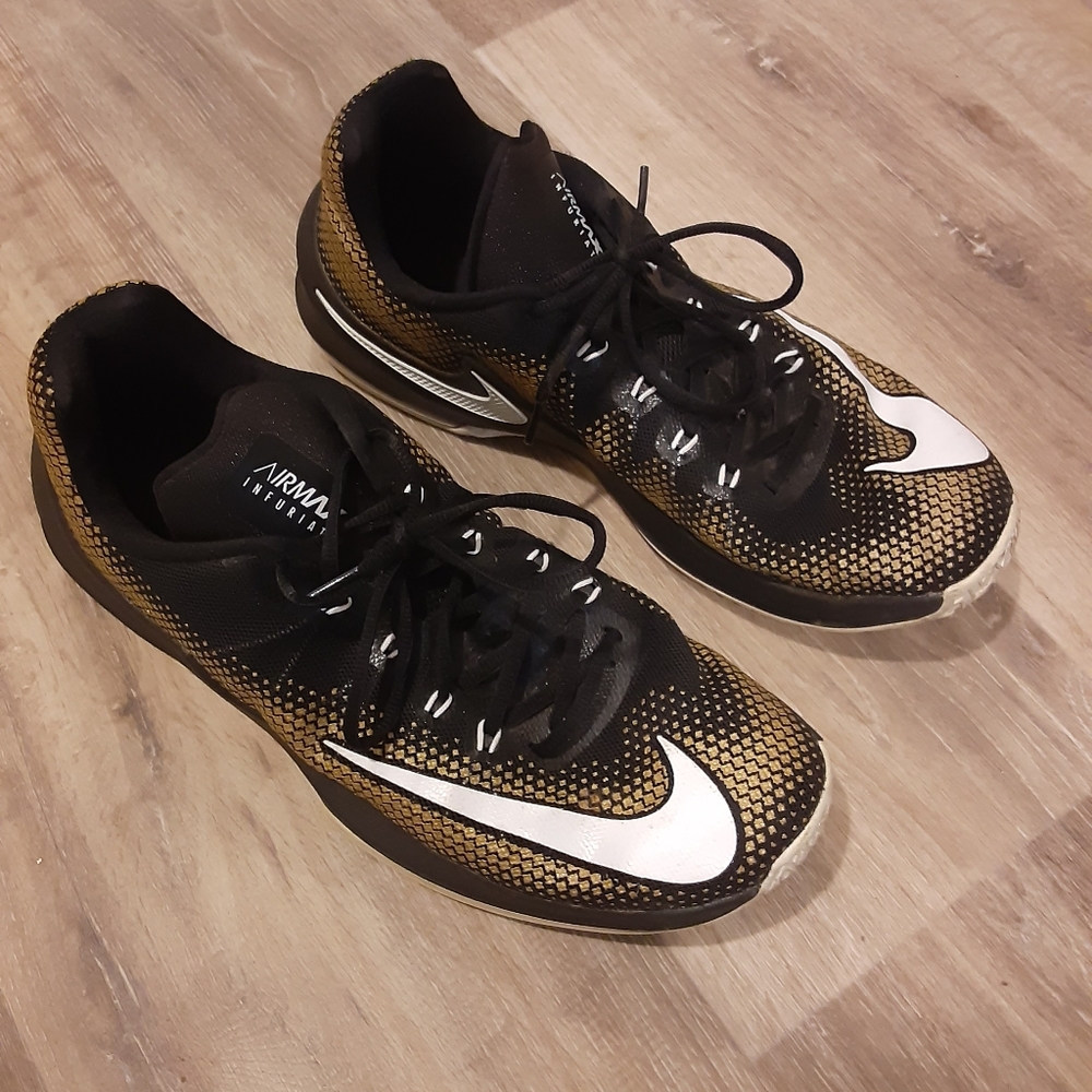 Nike Air Max Infuriate Low Black/Gold Pre-Owned Men's Size 13, 852457-003